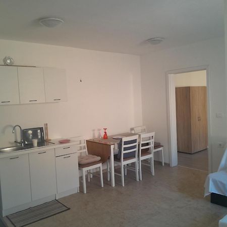 Apartmaji Strunjan Eksteriør billede