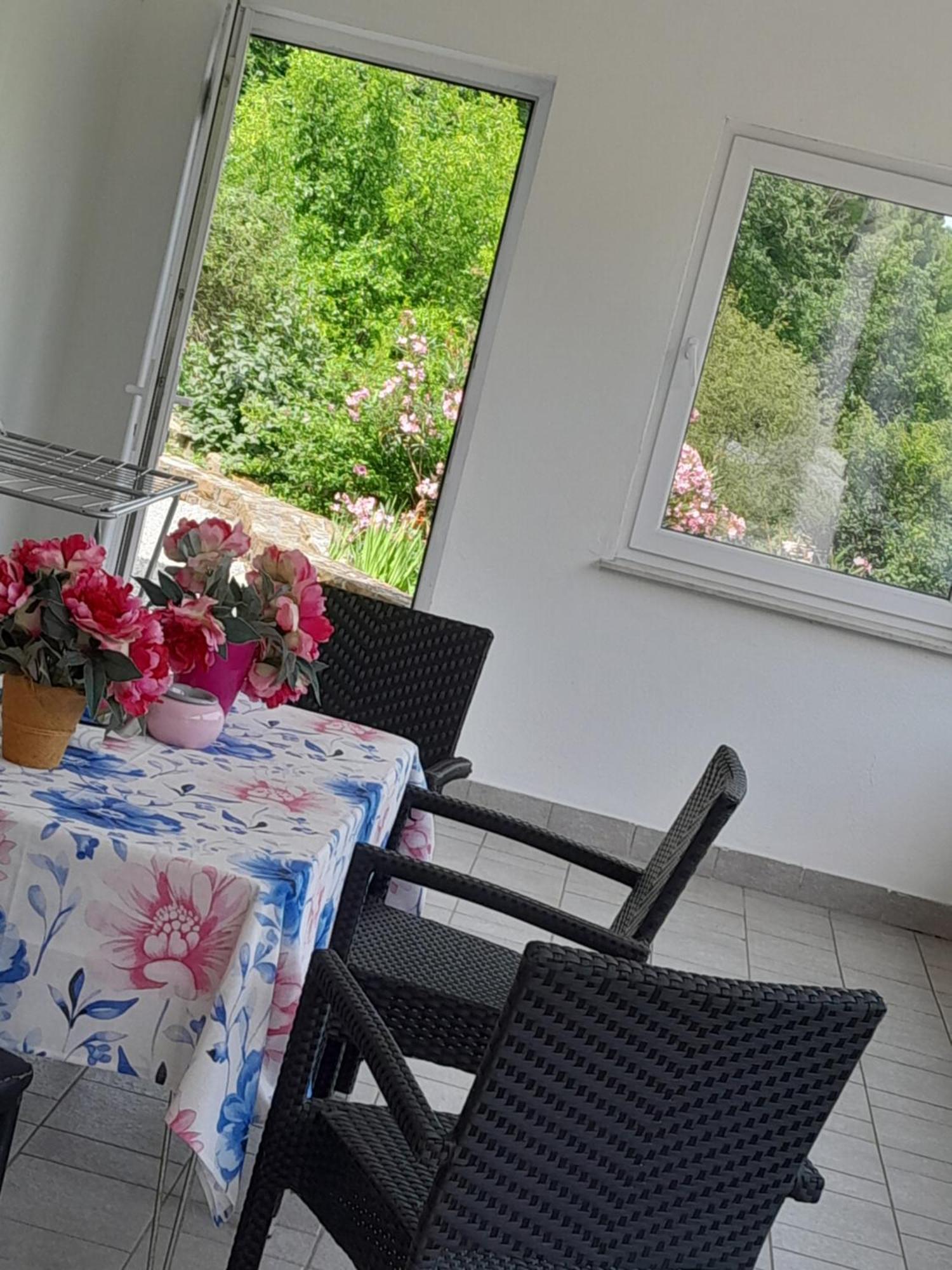 Apartmaji Strunjan Eksteriør billede